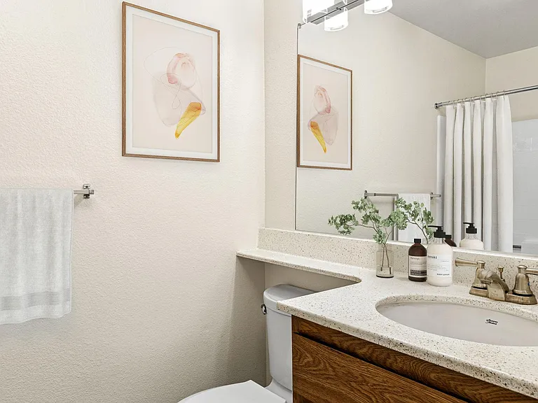 Pepperwood Apartments — Photo 9