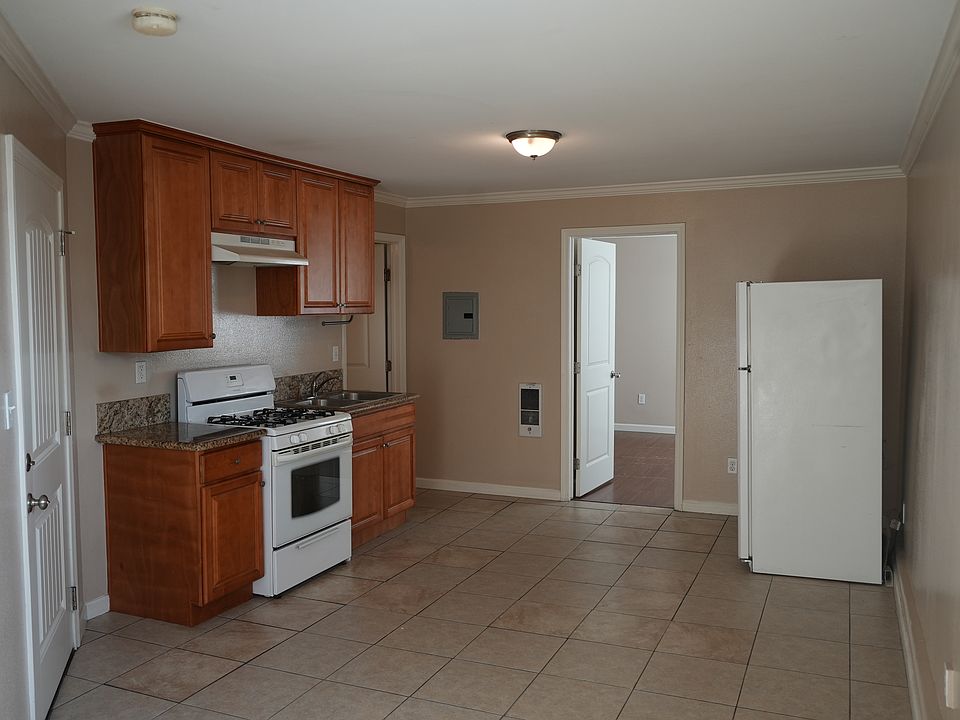 1st image of 1606 Gramercy Ave #208