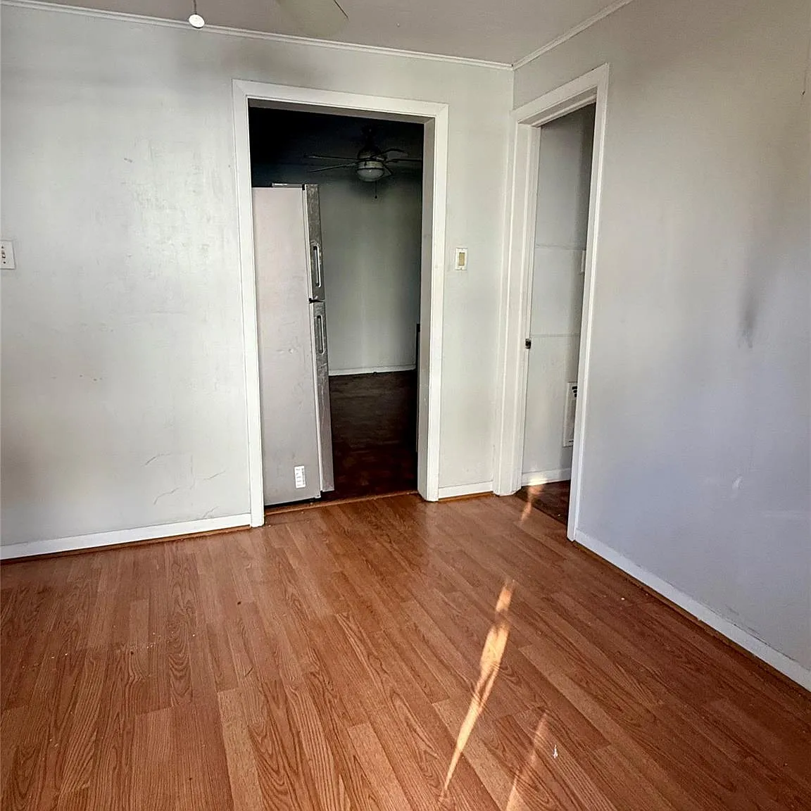 1 bed, 1.0 bath, 450 sqft, $975 — Photo 2