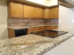409 Everest Ct, Cedar Hill, TX 75104
