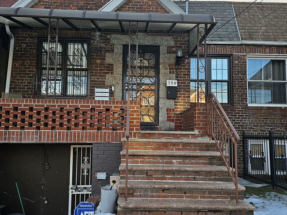 1st image of 158 E 88th St #2
