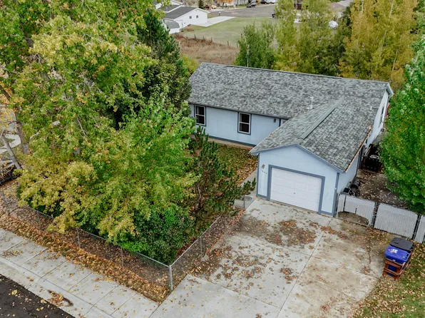 1669 N Heights Ave, Sheridan, WY 82801