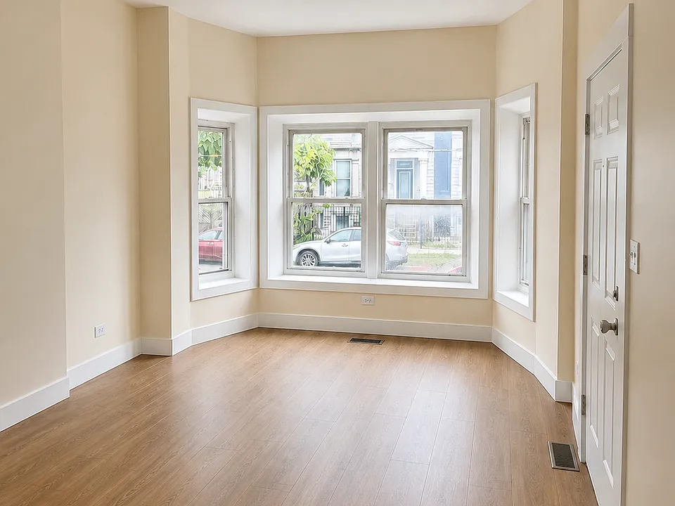 1325 S Sawyer Ave #1