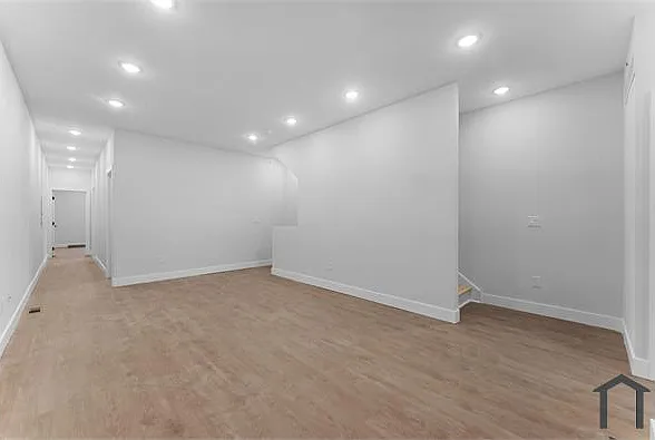 3904 Brown St #1 — Photo 9