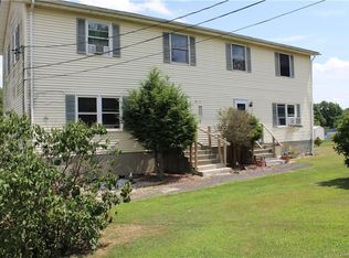 11 Fawn Rd, Walden, NY 12586