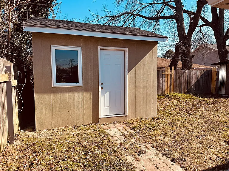 516 Hicks Ave #A — Photo 24