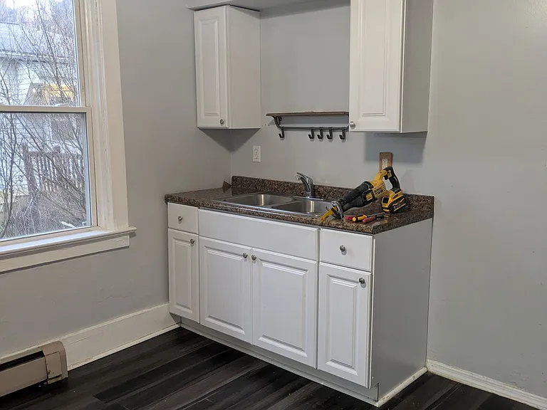 946 Beaver Rd #2 — Photo 2