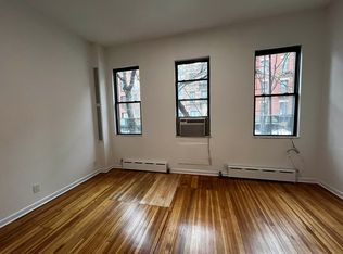 189 Spring St, New York, NY 10012