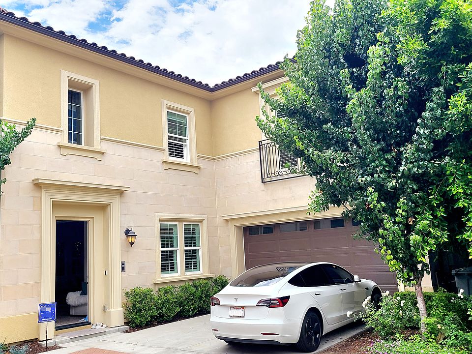 1st image of 178 Pinnacle Dr