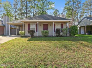 1220 Barnett Bend Cir, Brandon, MS 39047