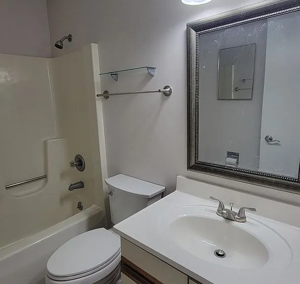 1845 Clayton Ave #110 — Photo 19
