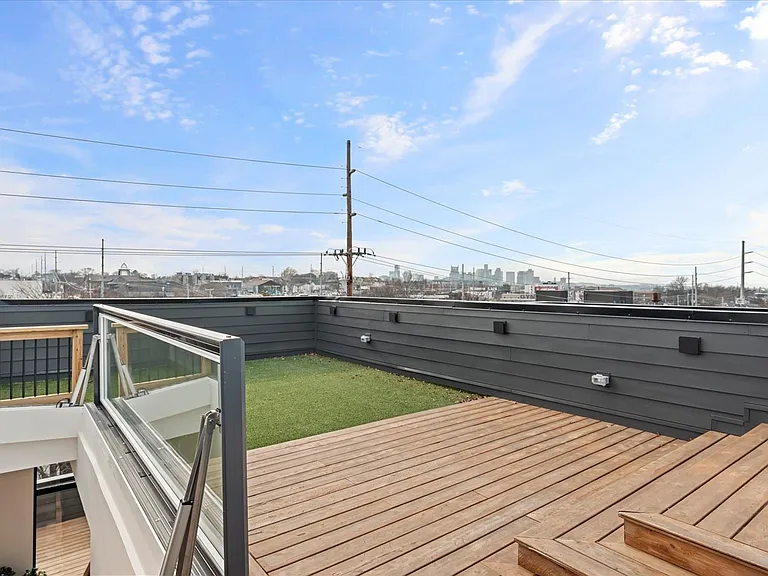 1103 Forest Ave #D — Photo 6