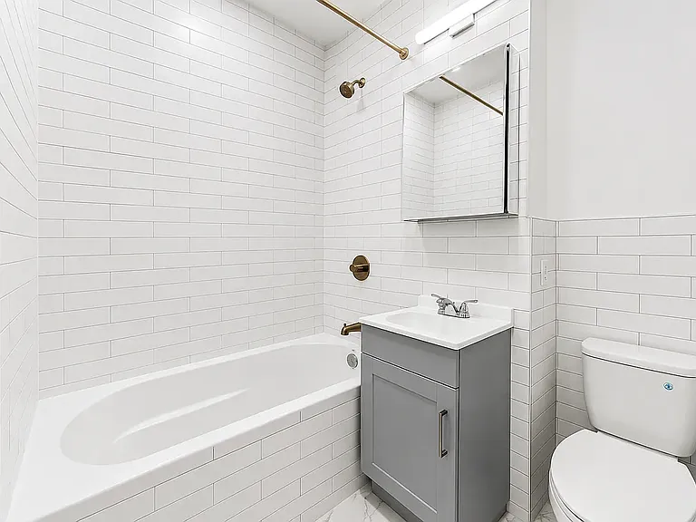 258 6th Ave #3LL — Photo 8
