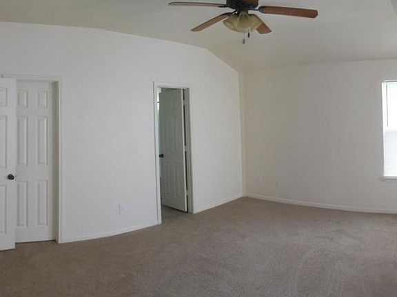4th image of 2806 Alamocitos Creek Dr