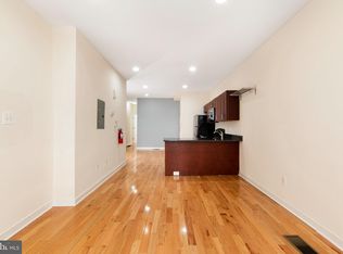 761 S 5th St, Philadelphia, PA 19147
