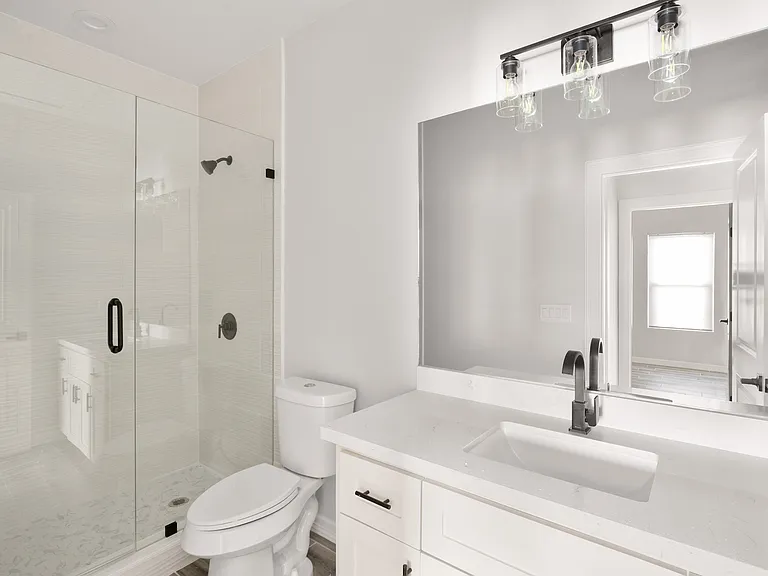 504 N Onyx Ave #3 — Photo 7