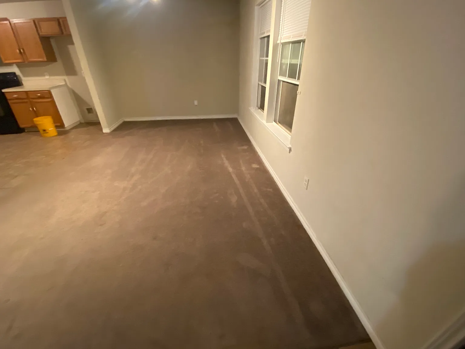 202 E Cotter Ave — Photo 4