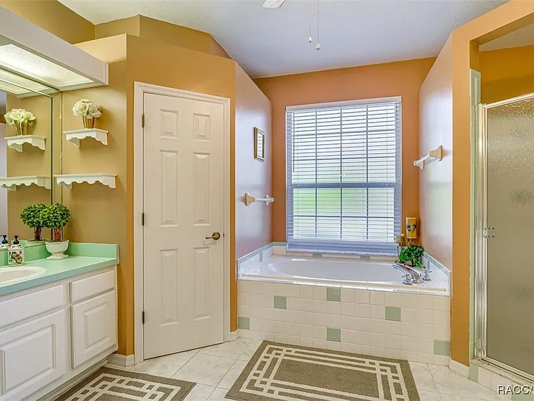 9041 SW 196th Ct — Photo 13