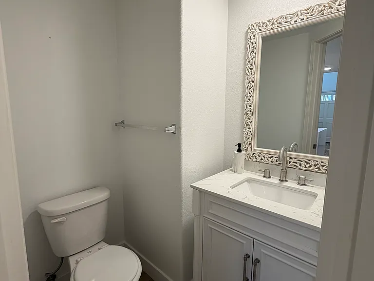 12602 Carmel Country Rd #7 — Photo 12