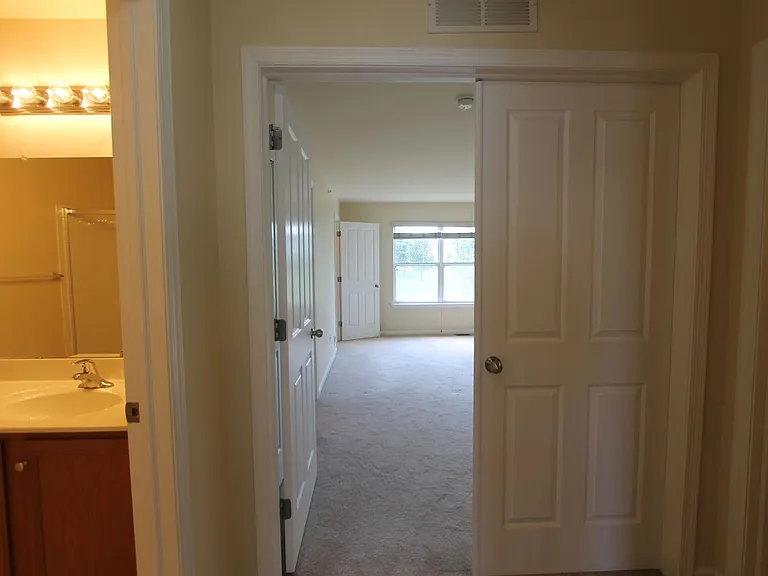 316 Ross Ct — Photo 26