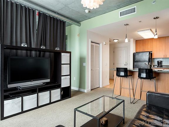 5th image of 1080 Park Blvd Unit 1303