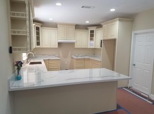 537 W Lexington Dr, Glendale, CA 91203