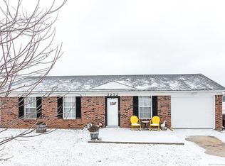 7272 Pekin Rd, Greenville, IN 47124