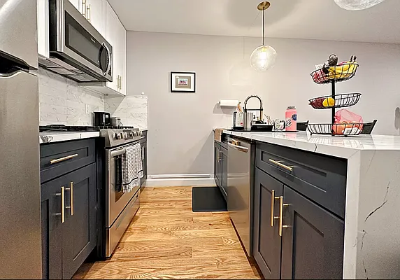 Rented by Compass | media 1
