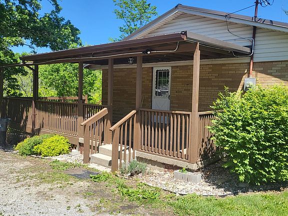 3rd image of 5864 Alberta Dr