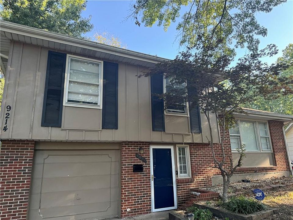 1st image of 9214 Fairwood Ct
