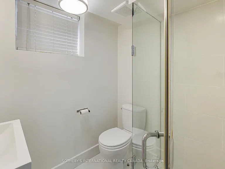 669 Euclid Ave #LOWER — Photo 20