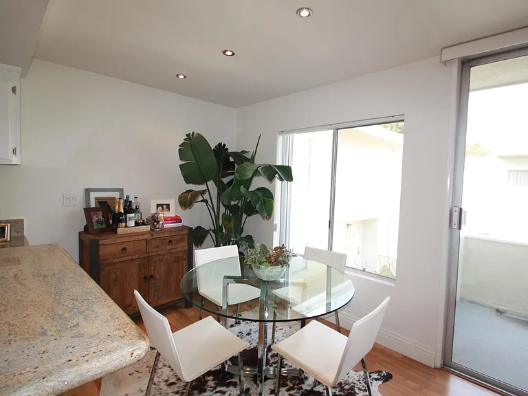 1728 Montana Ave #9 — Photo 9