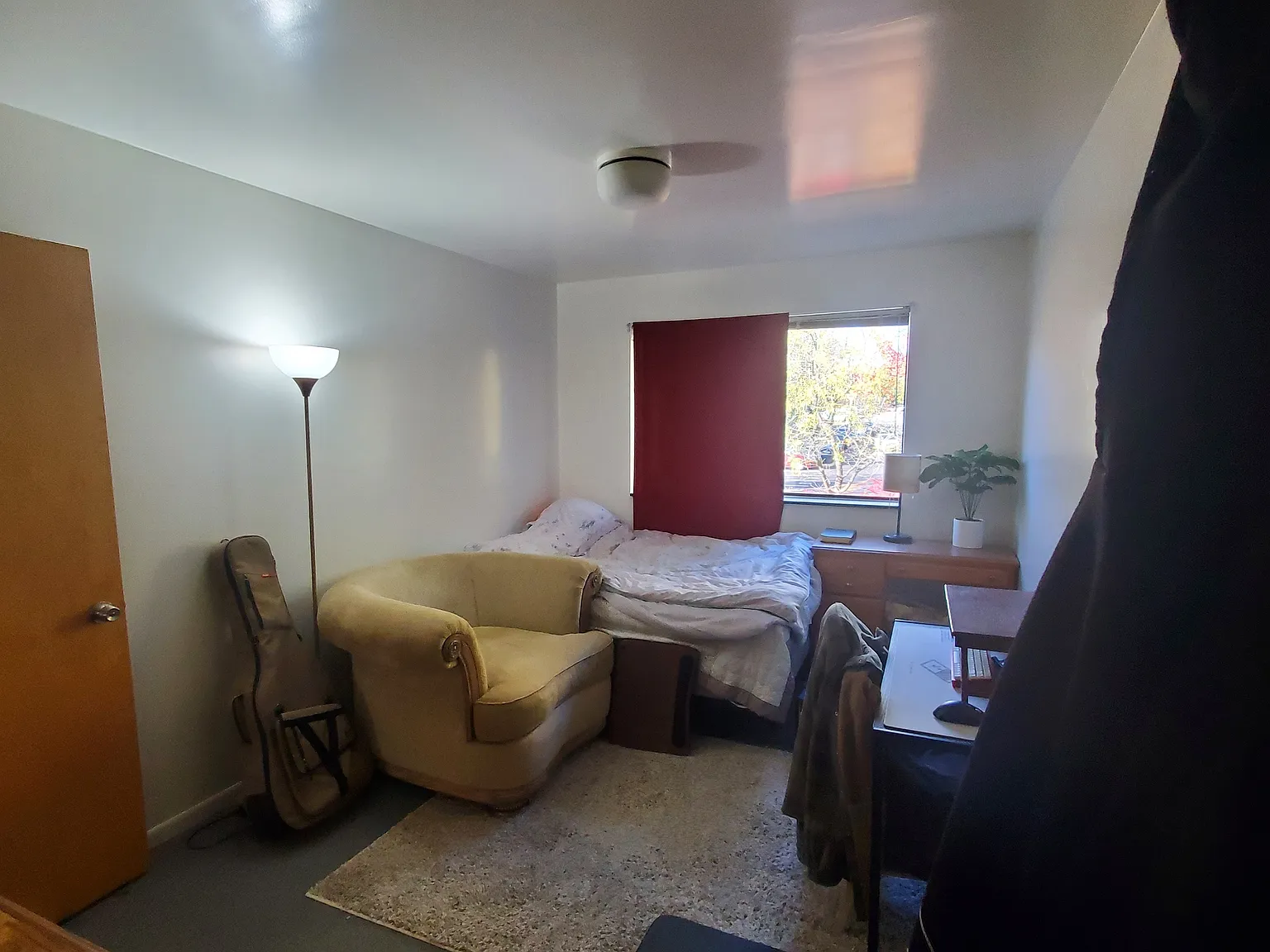 204 Miller St - Apt. E — Photo 3