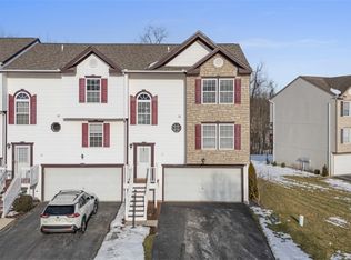 119 Manor View Dr, Manor, PA 15665