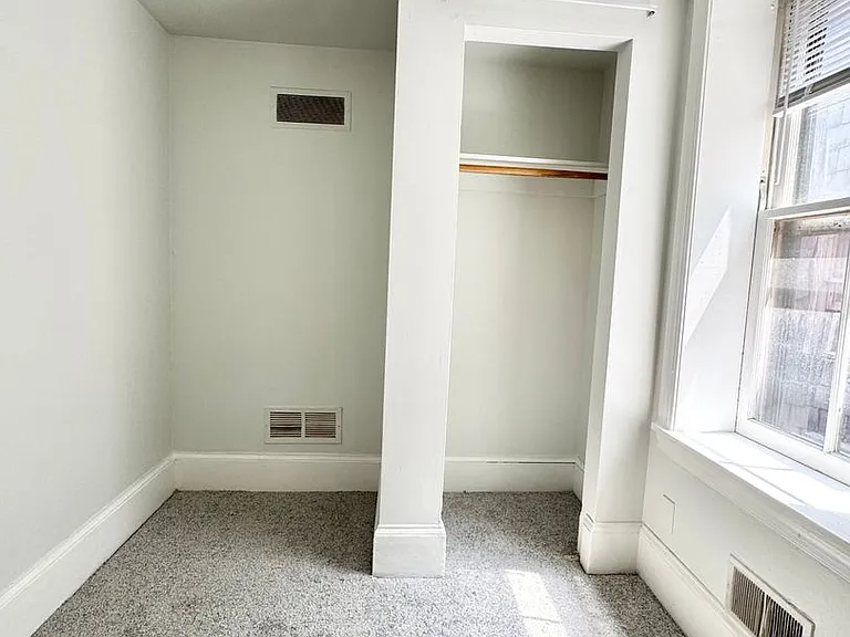 WP1 704 N. Washington St. — Photo 17