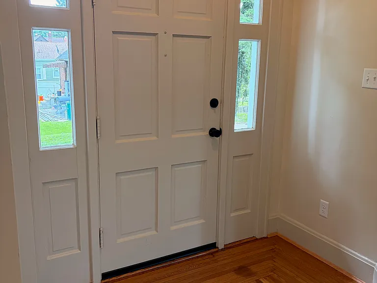 5622 Whitney Pl — Photo 25