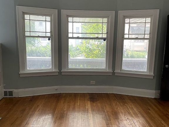 3rd image of 3467 E 145th St #1