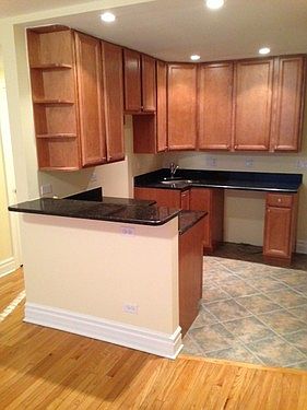 3rd image of 3401 W Hollywood Ave