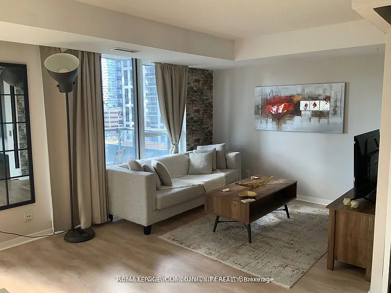 76 Shuter St #1307 — Photo 6