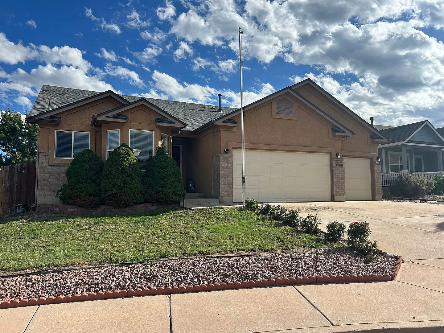 Cheyenne Mountain Home — Photo 1