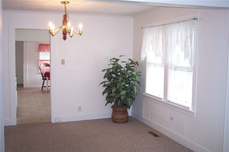 4th image of 3210 WILLIAMS Street