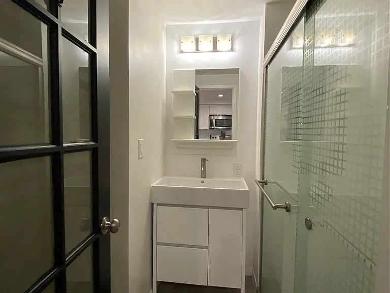 5802 Circulo Dr #4D — Photo 11