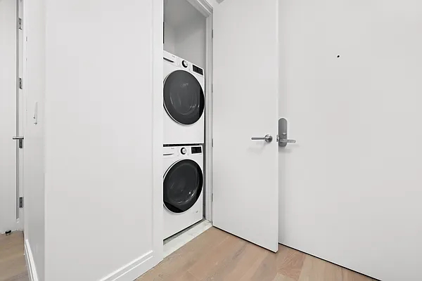 Rented by Nooklyn NYC LLC | media 37