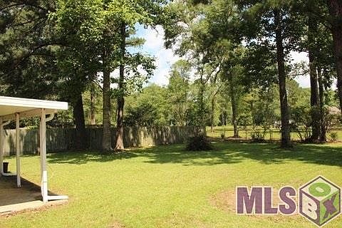 4th image of 17215 Lawnside Ave