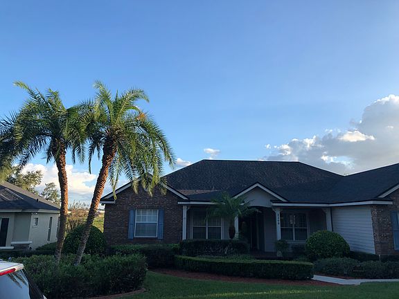 3rd image of 2209 Longleaf Cir