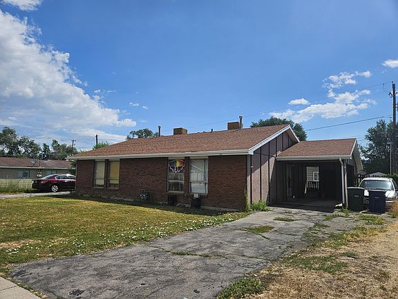5th image of 2339 S Derby St