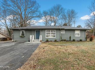 1309 Huntington Rd, Knoxville, TN 37919