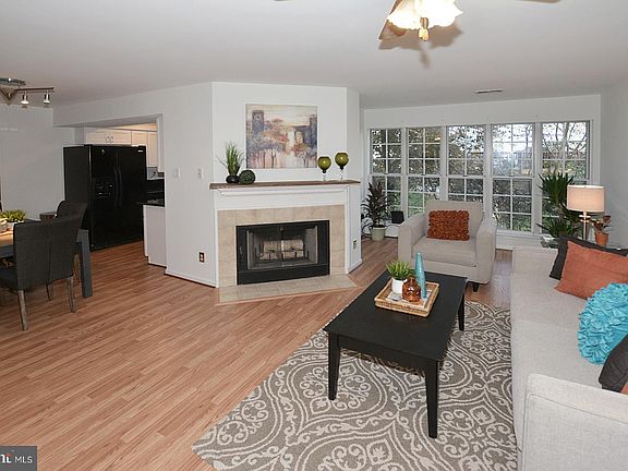3rd image of 12108 Greenway Ct APT 236