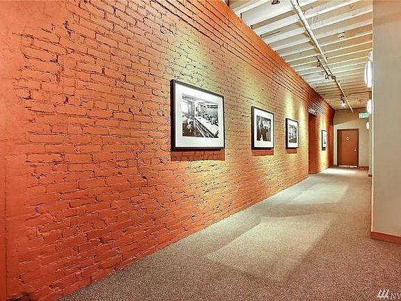 4th image of 1120 Cliff Ave APT 504