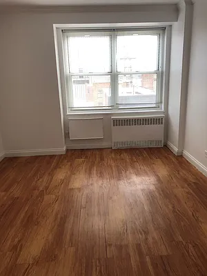 Rented by Green Home NY Realty LLC | media 31